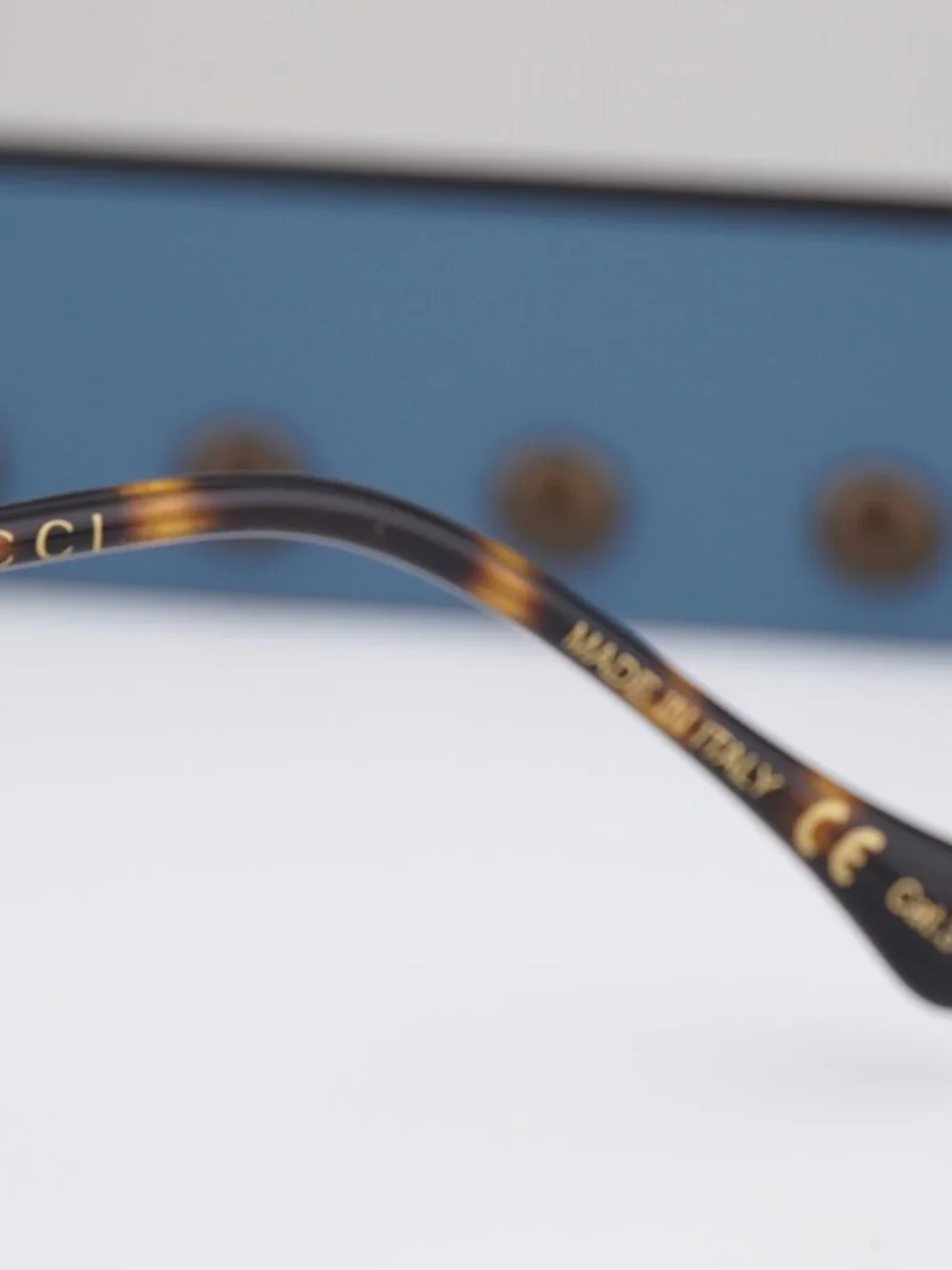 Gucci model gg1018sk